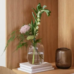 Acorn vase 16,5 cm stone