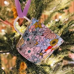 Anette Moi krus 27 cl blomster