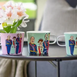 Anette Moi krus 27 cl kongefamilien rosa