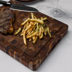 Butcher Block skjære- og serveringsbrett 42x30,5 cm teak