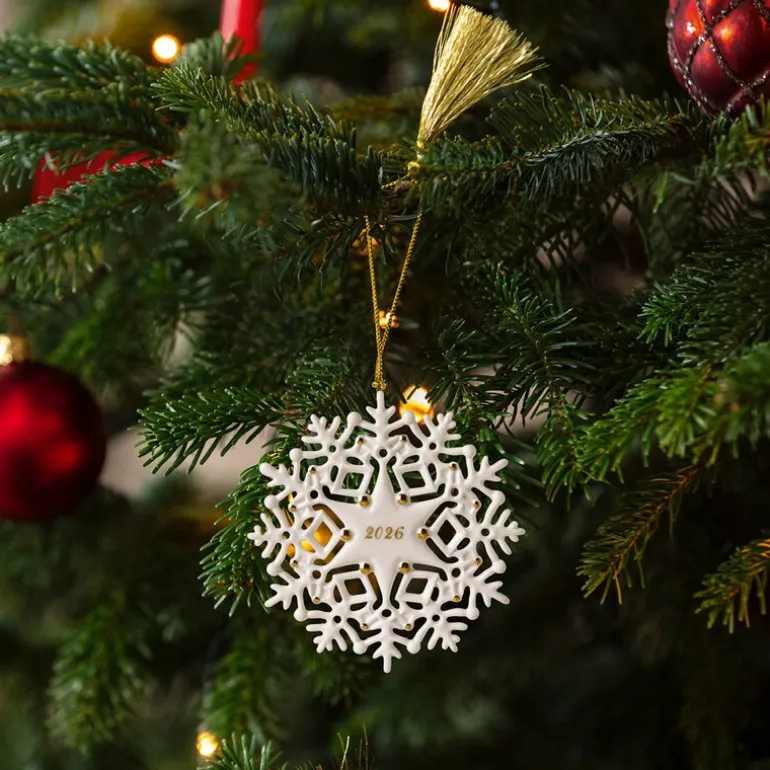 Christmas Classic ornament snøflak 2026 gull