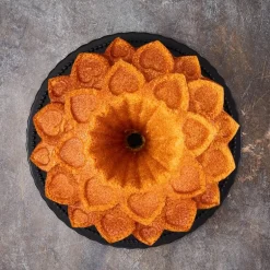 Contoura bakeform love 29 cm sølv