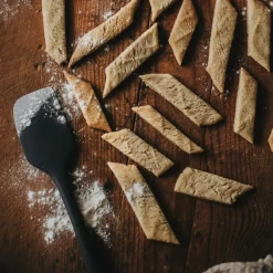 Cookie slikkepott 27 cm grå