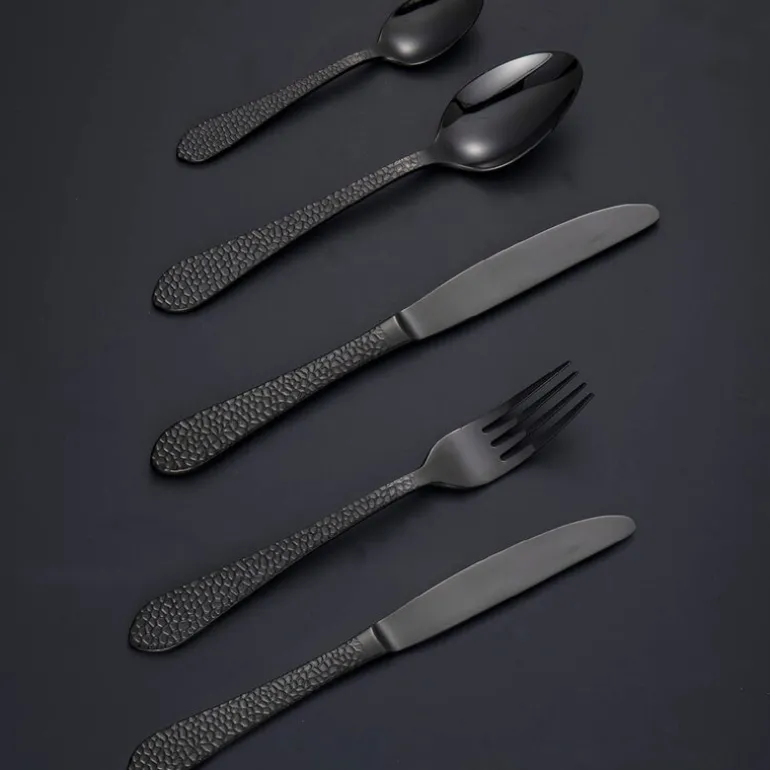 Craft bestikksett 16 deler hamret svart