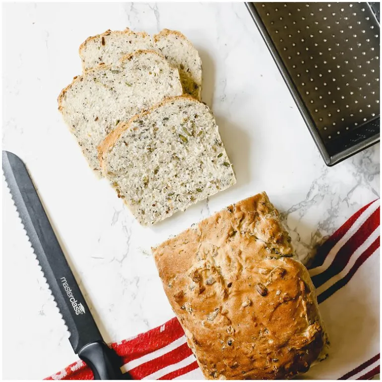 Crusty Bake brødform 22 cm carbon svart