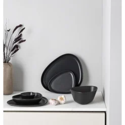 Curve Stoneware frokosttallerken 22x19 cm svart