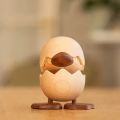 Den stygge andungen trefigur 8 cm gummitre/sapele