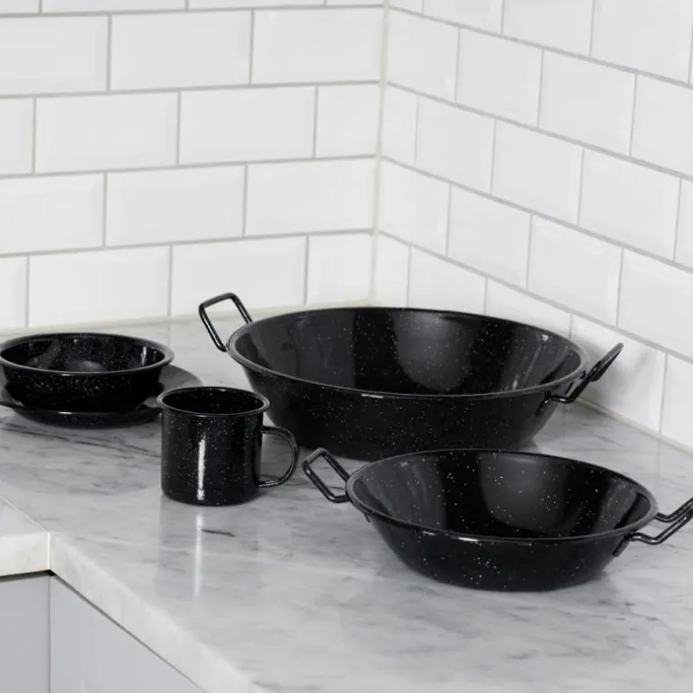 Doris emaljetallerk 20 cm svart