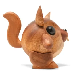 Egon ekorn trefigur 10 cm mahogni/gummitre