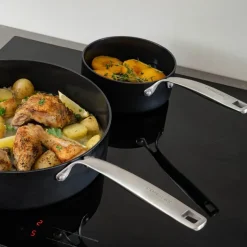 Element kasserolle keramisk med lokk 18 cm 3,7L svart