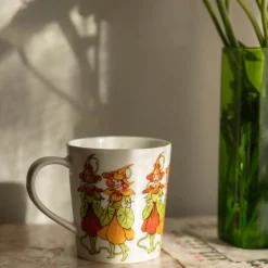 Elsa Beskow nasturtium krus med håndtak 40 cl hvit