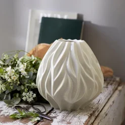 Flame vase 19 cm hvit