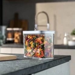 Fresh & Save Cube rektangulær oppbevaringsboks med vakuumlokk 1,8L