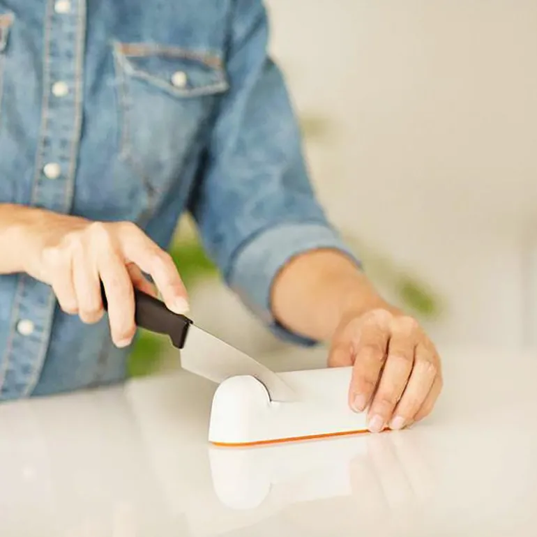 Functional Form roll-sharp knivsliper hvit