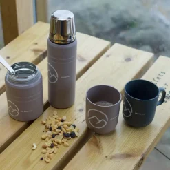 Gje meg fjell krus 40 cl mørk grå