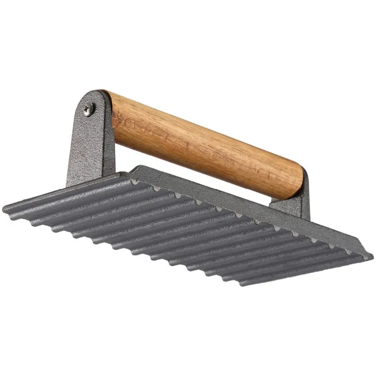 Griffin grillpresse med trehåndtak 20 cm støpejern
