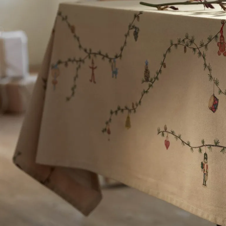 Hammershøi Christmas duk 150x270 cm sand