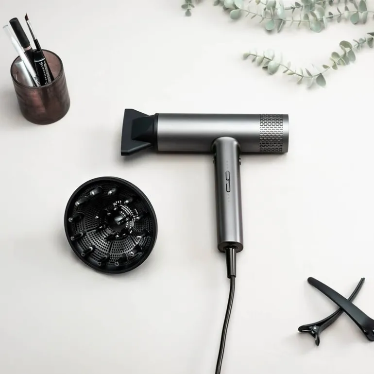 Hårføner med diffuser 2000W grå