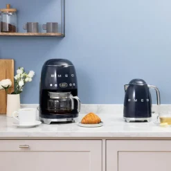 Kaffetrakter DCF02 1,4L navy blue
