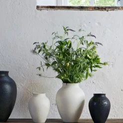 Knabstrup vase 20 cm svart