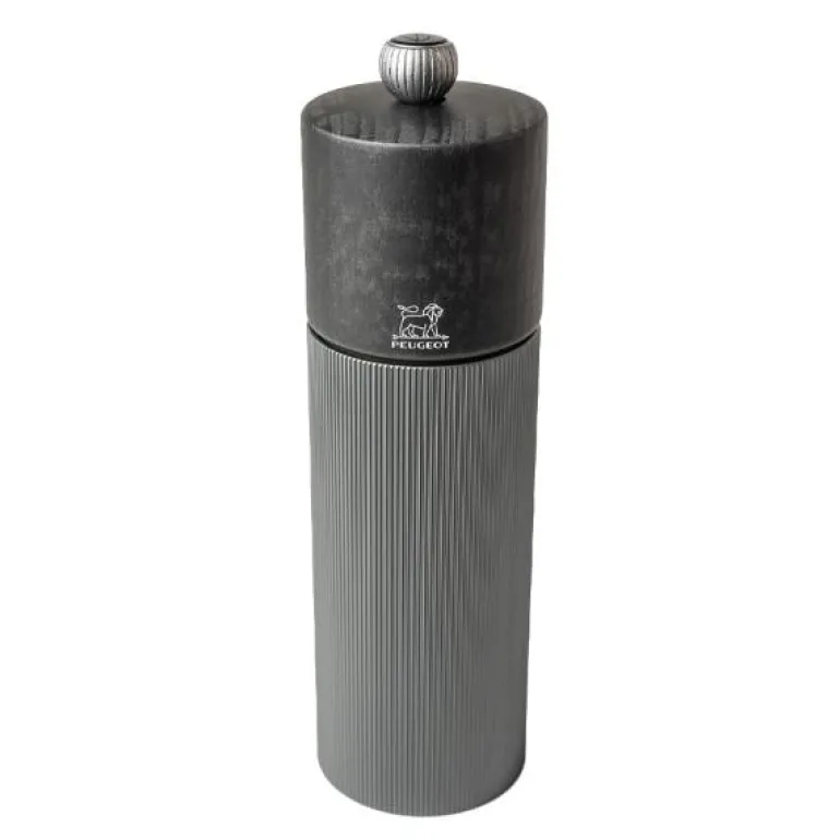 Line pepperkvern 18 cm mørk tre