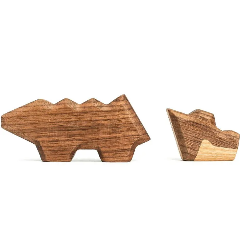 Liten krokodille trefigur 6 cm valnøtt/ask