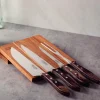 Magnetisk knivholder med kniver tre