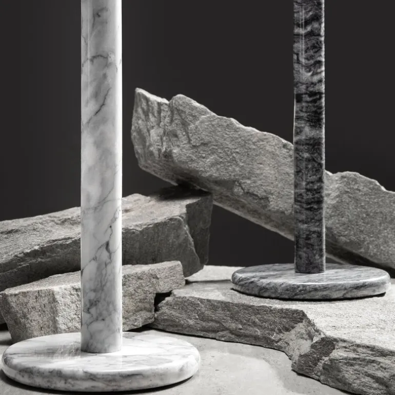 Marmor tørkerullholder 32 cm natur/hvit