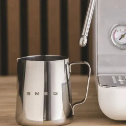 Minipro espressomaskin EMC02 1,7L hvit