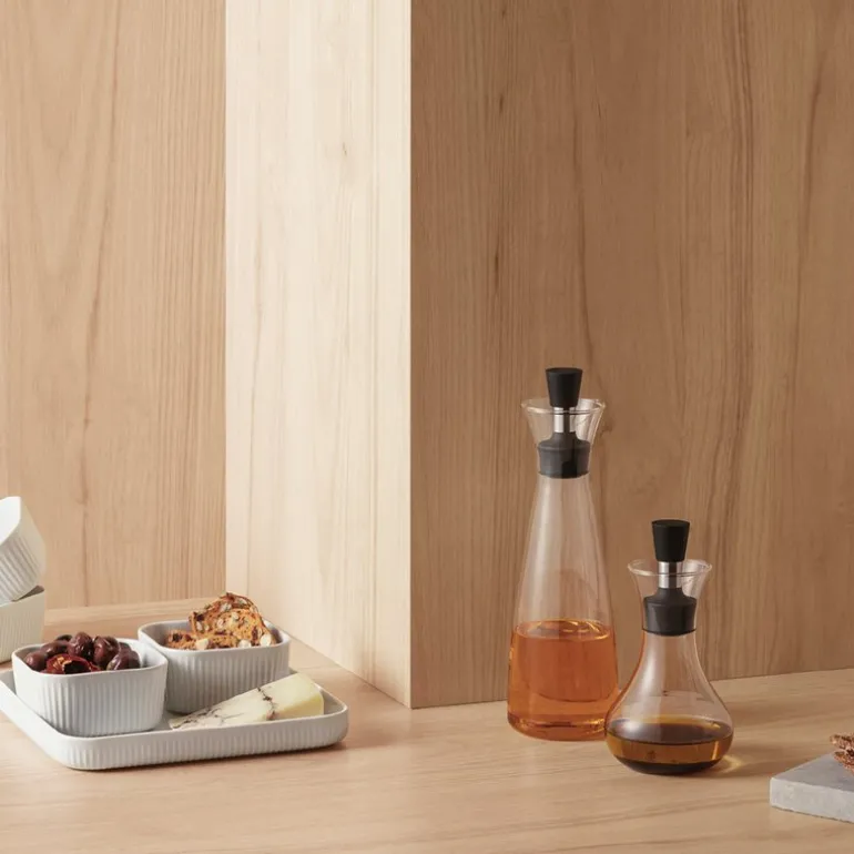 Oljeflaske + dressingshaker