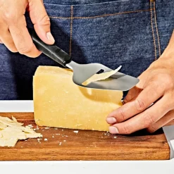 Ostehøvel 22,5 cm rustfritt stål/svart