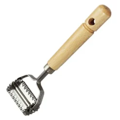 Pastakutter bølgete kant 4x4 cm