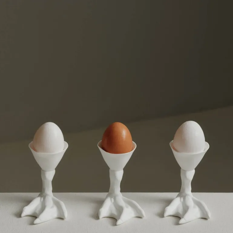 Perfect Imperfection eggekopp 9x5,5x8,5 cm hvit pekingandfot
