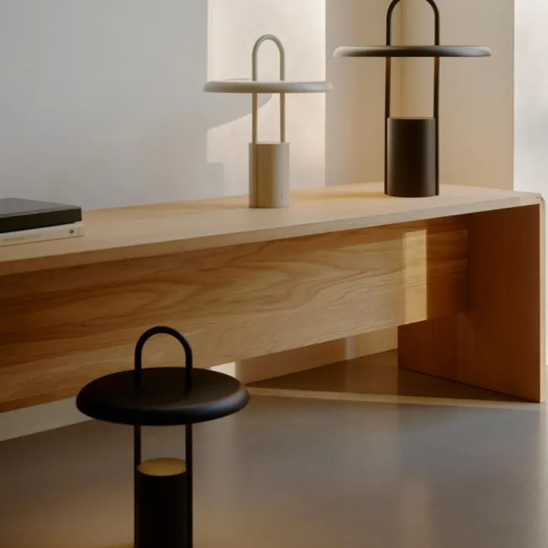 Pier bærbar LED lampe 33,5 cm sand