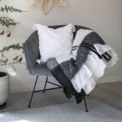 Pledd ullmix 200x140 cm svart/hvit