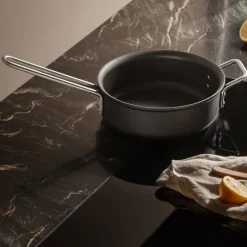 Professional traktørpanne 24 cm stål