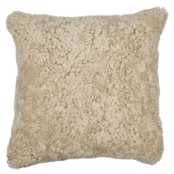 Pute new zealand saueskinn kort ull 40x40 cm moon light