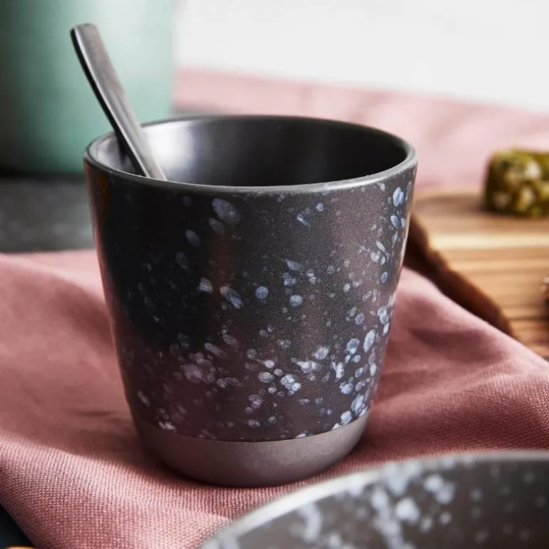 RAW Nordic Black krus 30 cl svart spotted