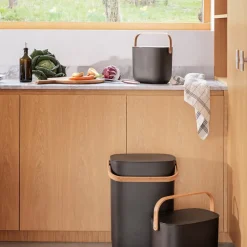 Reflect avfallsbøtte 6L svart