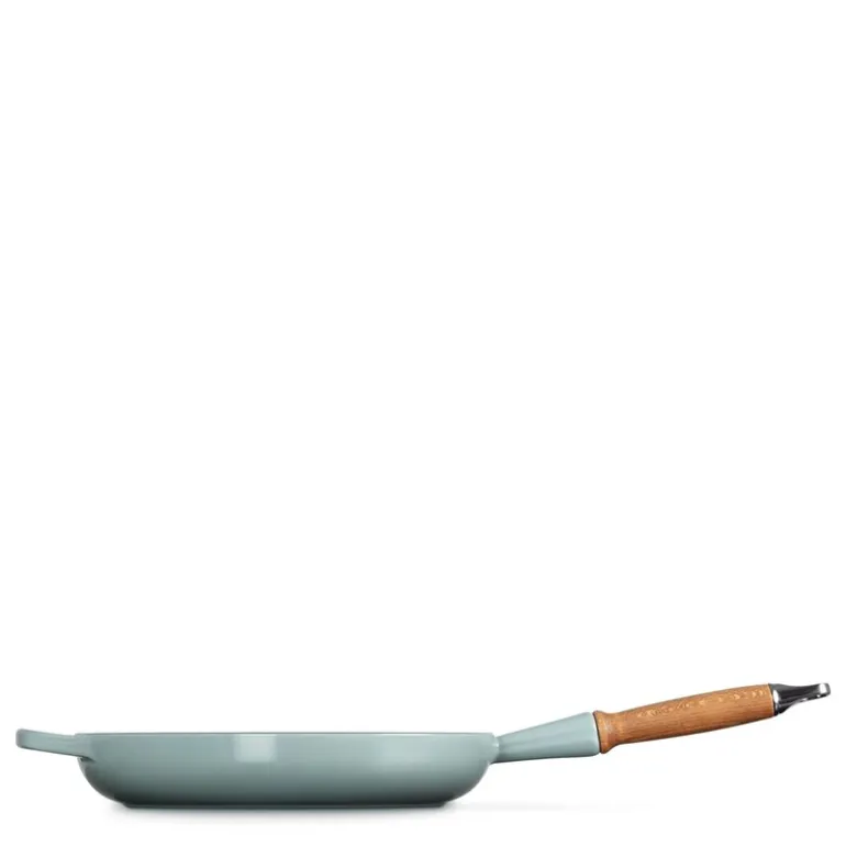 Signature støpejernspanne med trehåndtak 28 cm sea salt