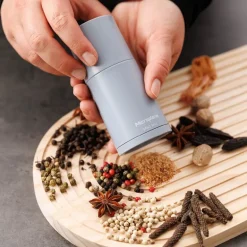 Spice Mill krydderkvern 12 cm sky blue