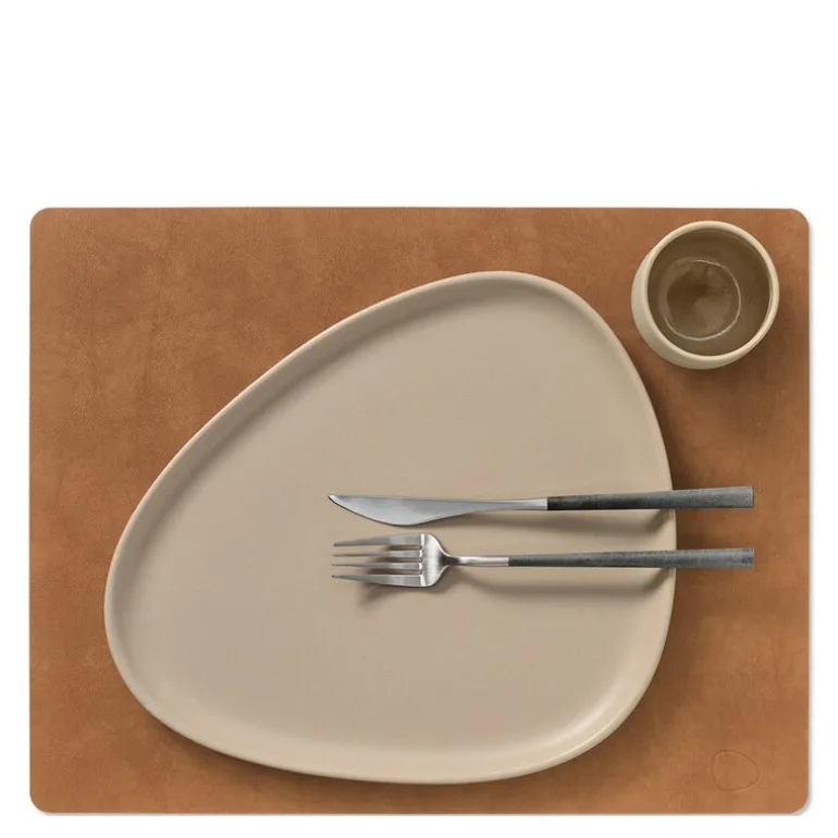 Square Nupo spisebrikke L 35x45 cm oyster white