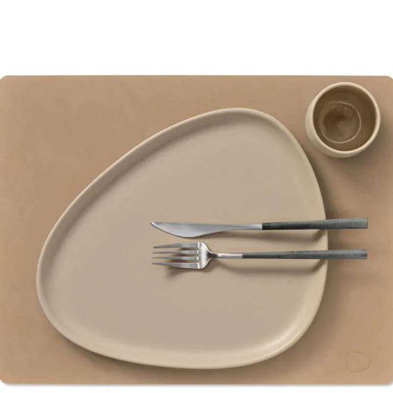 Square Nupo spisebrikke L 35x45 cm nougat