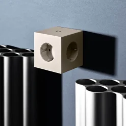 Square 2 USB-C 76x76 cm 30W Nomad Sand