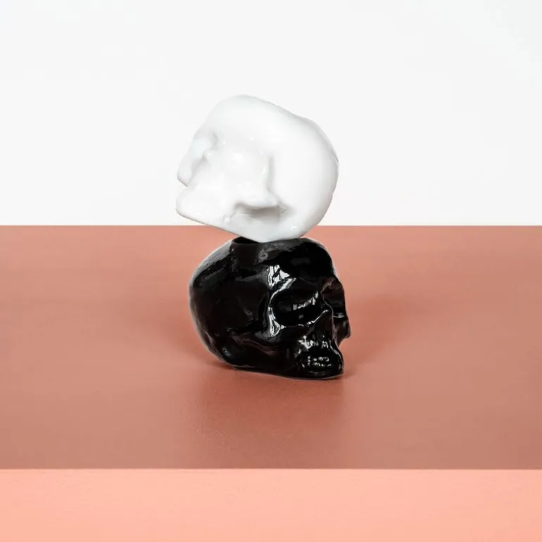Still Life skull lyslykt 8,5 cm offwhite