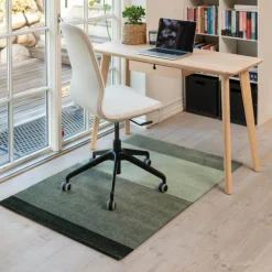 Stripes horisontal gulvmatte 120x67 cm green
