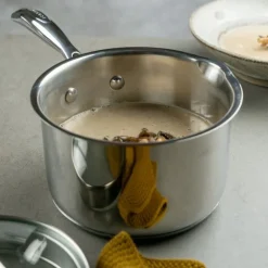 STS kasserolle med lokk 1,8L rustfri