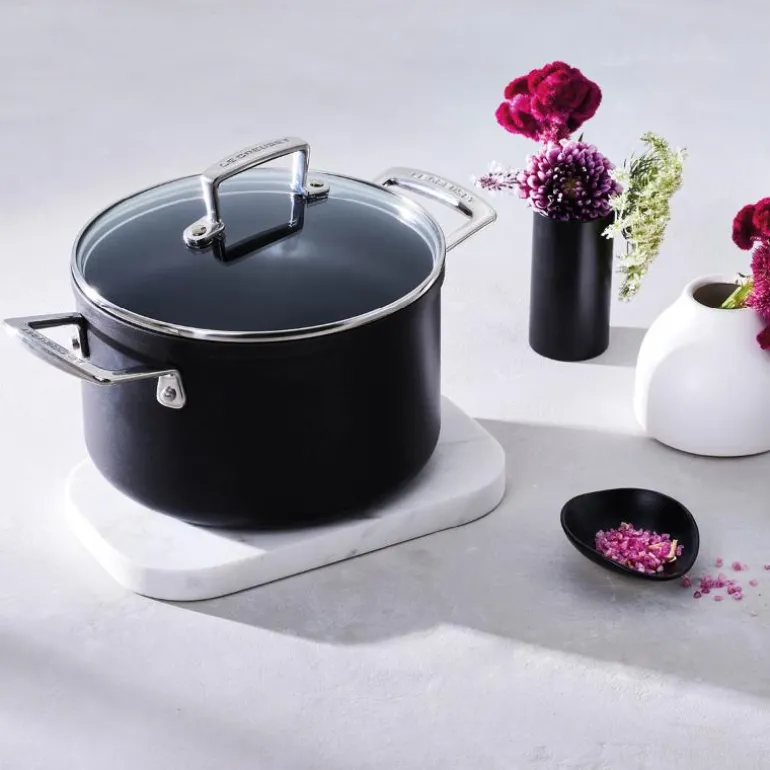 Toughened Non-Stick gryte med glasslokk 6 L