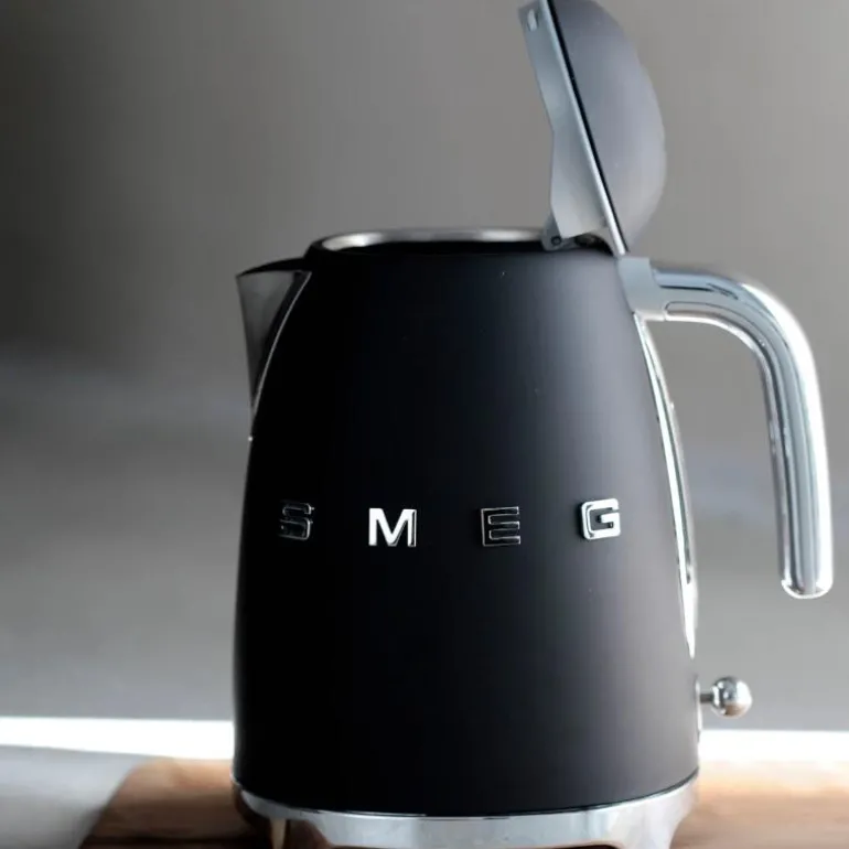 Vannkoker KLF03 1,7L svart matt