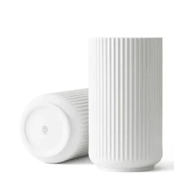 Vase i porselen 31 cm hvit